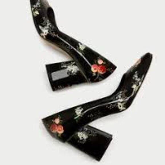 Zara Floral Patent Leather Heels, Size 39 - Picture 3 of 7